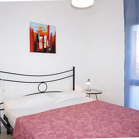 Flat With A Private Garden Next To The Sea Apartment Porto Santa Margherita di Caorle
