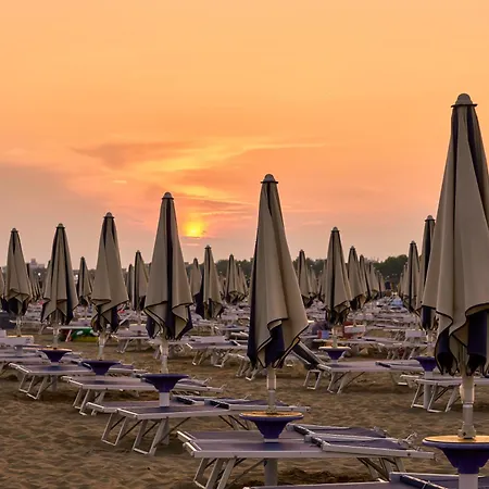 Apartment Flat With A Private Garden Next To The Sea Porto Santa Margherita di Caorle